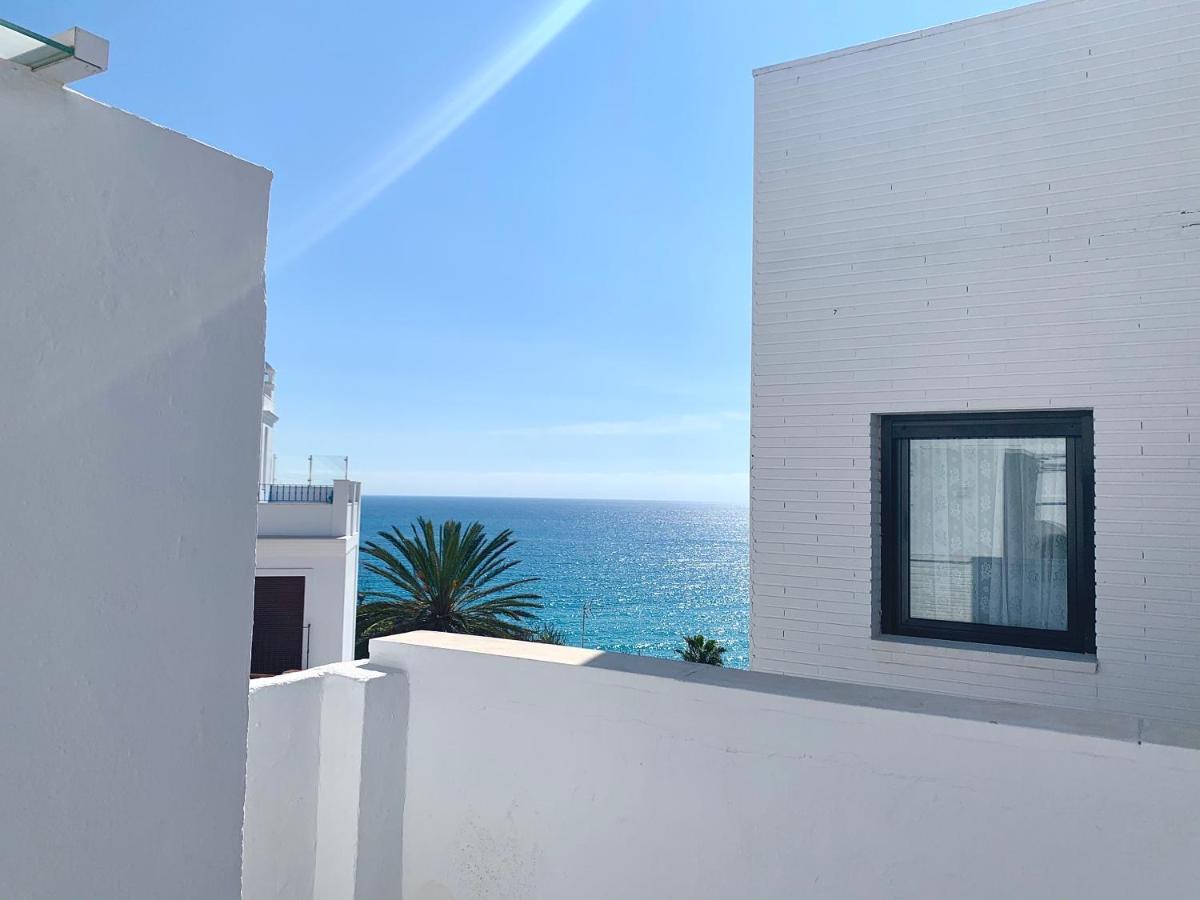 Easy Nerja Beach House Villa ภายนอก รูปภาพ